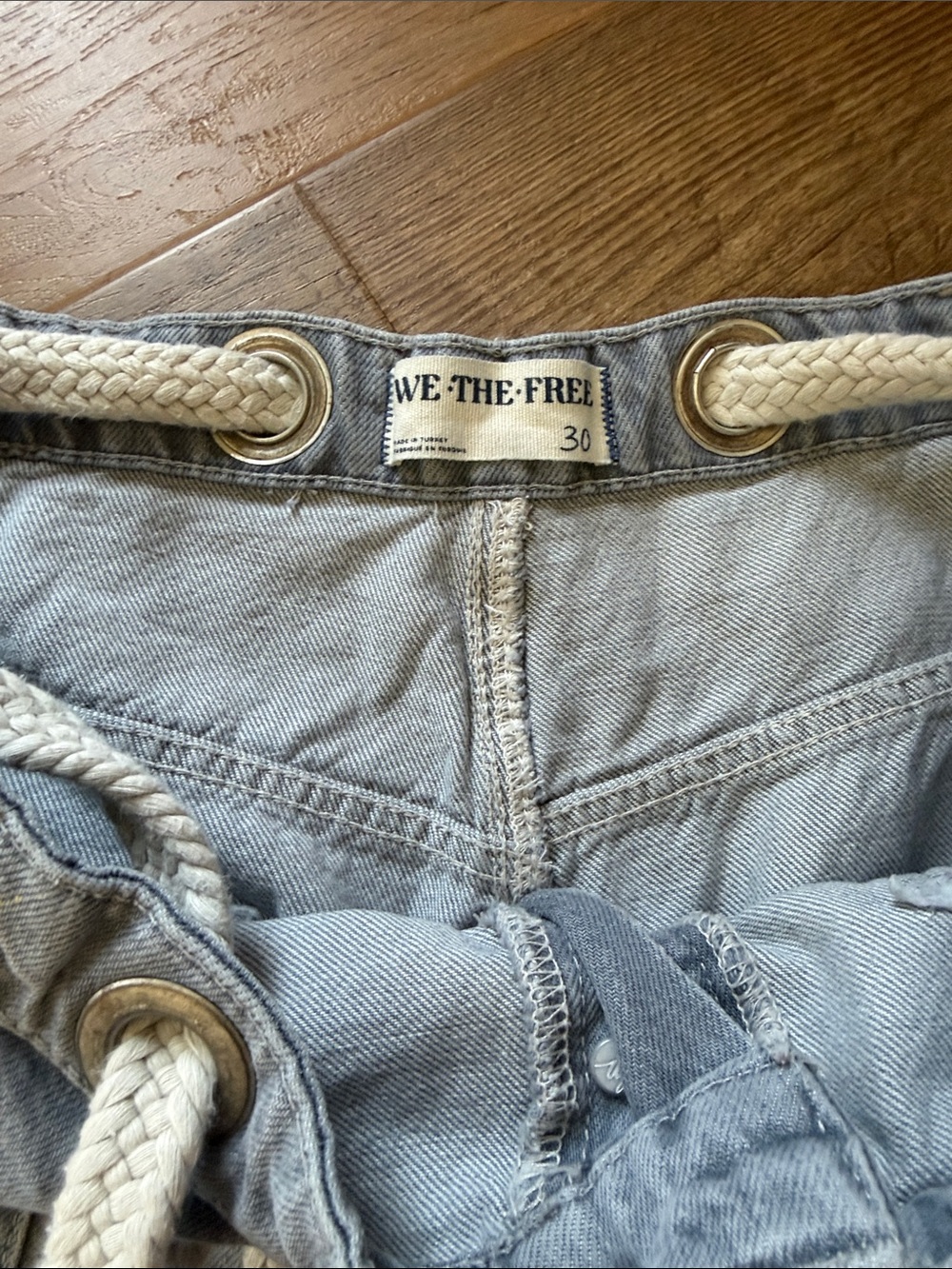 Free People distressed barrel leg jeans - Picture 3 of 4